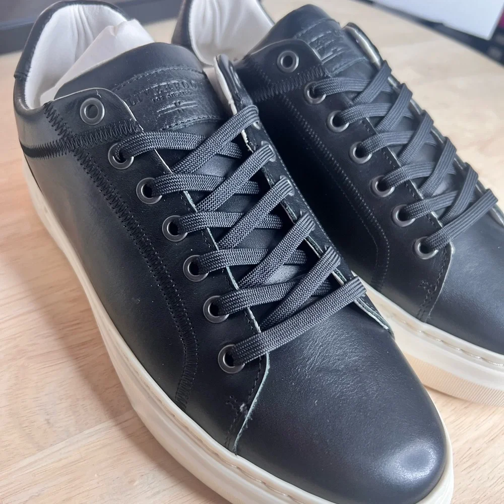 ☀️Liverpool Los Angeles Leather Low Top Sneakers Black/White Men's Size 8 NWOT